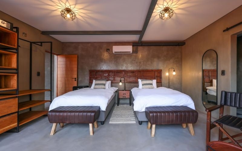 Naka Safari Lodge 19